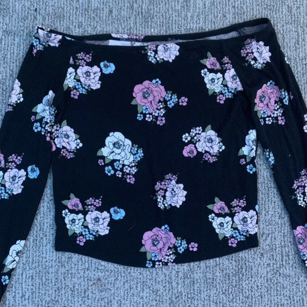 Long sleeve top